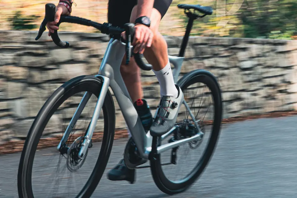 assemblaggio-biciclette-corsa assemblaggio-biciclette-corsa